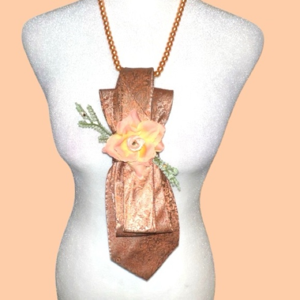 “Dainty Dapper”Chic Orange Pattern Tie Necklace W… - image 2